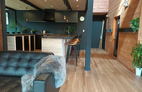 Niseko Cabina | Hooting Owl private ski chalet