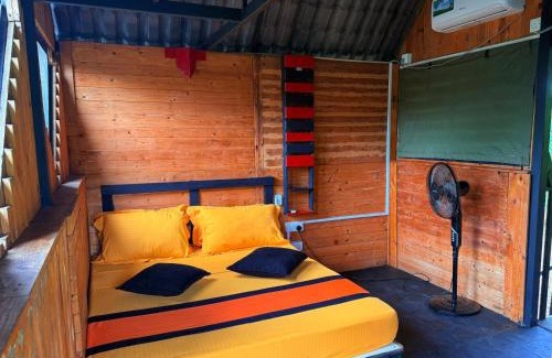 Udawalawa Hotel | hornbill river cottage udawalwa