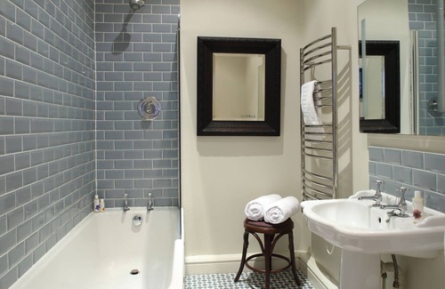 Bourton-on-the-Hill Hotel | Horse and Groom