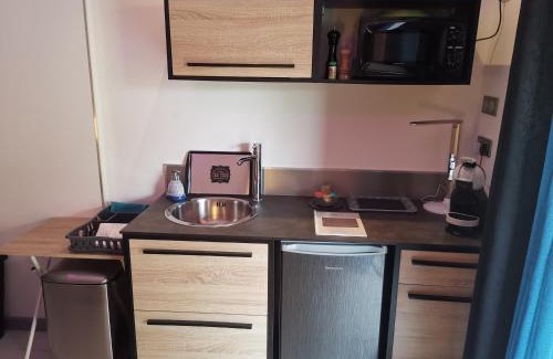 Le Tampon Apartamento | Hostal 170 Room 16 Service Appartement