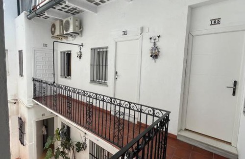 San Bartolome Casa | Hostal Atenas