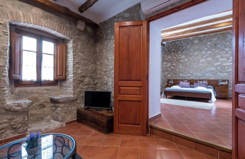 Capmany Casa | Hostal Can Xicu