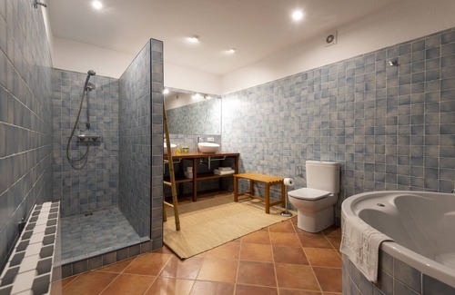 Capmany Casa | Hostal Can Xicu