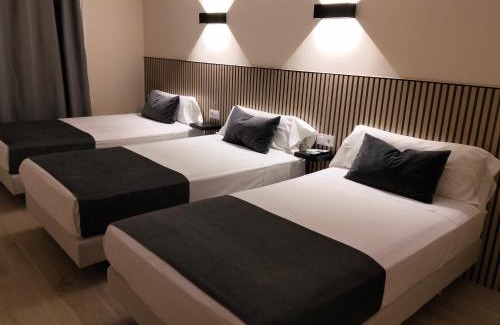 Paracuellos de Jarama Casa | Hostal El Cruce