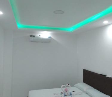 Manta Casa | Hostal Las Orquideas