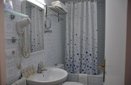 Centro de Lloret Casa | Hostal - Pensión El Amigo