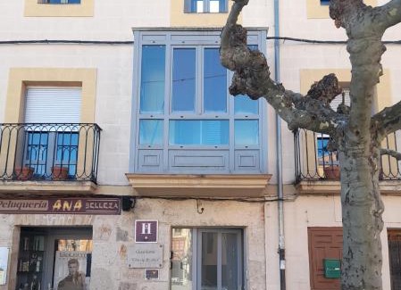 Villadiego Casa | HOSTAL Villa de Brulles