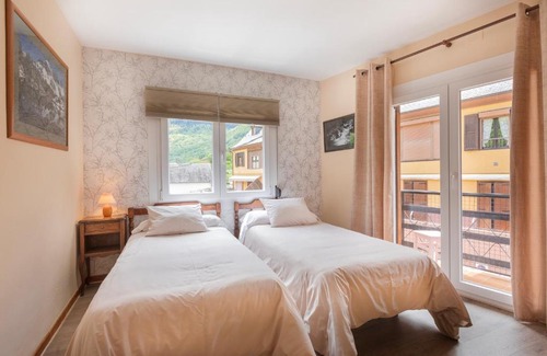 Bossost Casa | HostalTina