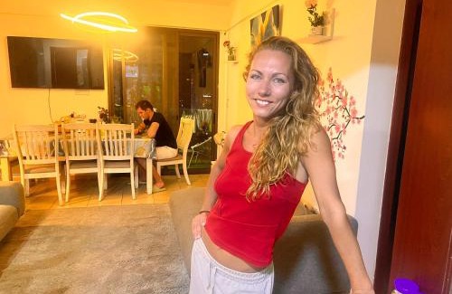 Dubai Marina Hostal | Hostel Resort VIP