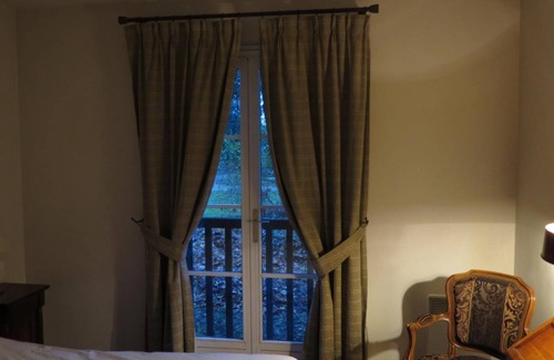 Royallieu Village Hotel | Hostellerie Du Royal Lieu