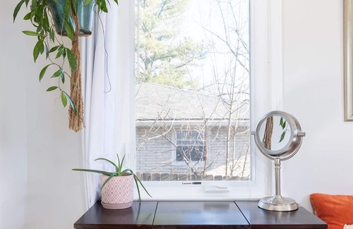 Inglewood Casa | Hot-Tub | EV Charger | Min to Broadway, Opry