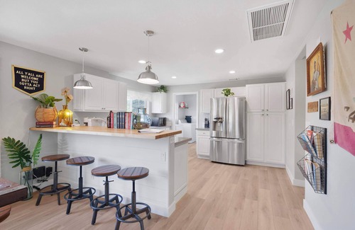 Los Alamos Casa | Hot Tub, Fire Pit, Pet-Friendly, Walk to Bell St.