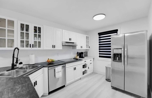 Chippawa Casa | Hot Tub/Heated Pool/Outdoor Sauna 5 Min To Falls