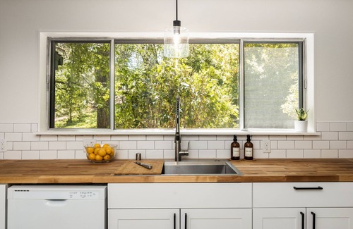 Meadow Vista Cabaña | Hot Tub☀️Horse-Boarding🐴Gameroom🎯Cozy King Cottage