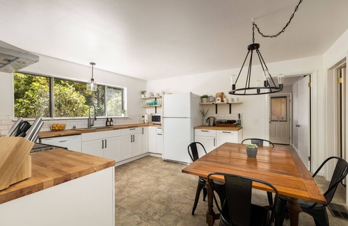 Meadow Vista Cabaña | Hot Tub☀️Horse-Boarding🐴Gameroom🎯Cozy King Cottage