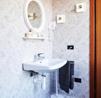 Consiglio di Rumo Hotel | Hotel 2000