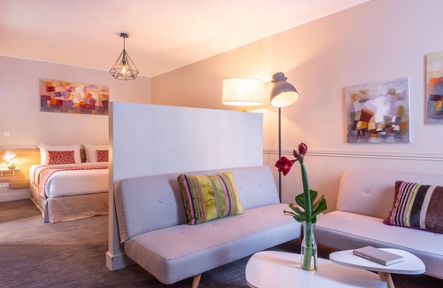 Montmartre Hotel | Hotel 29 Lepic