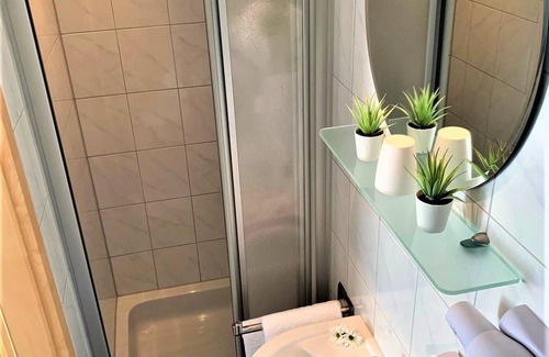 Bad Homburg v.d. Hoehe Hotel | Hotel Adler