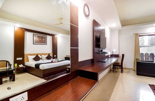 Bullawala Hotel | Hotel Alaknanda