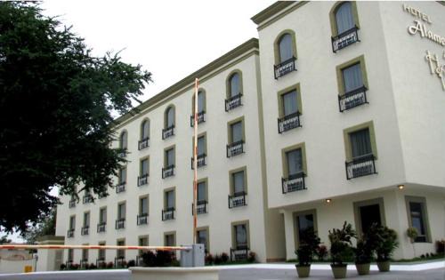 Matamoros Hotel | Hotel Alameda Express