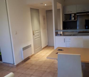 Mouans-Sartoux Apartamento | Hotel Albatros