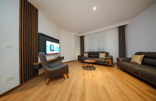 Pejë Apartamento | Hotel Apartments Ardi & Lala