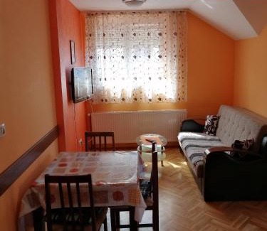 Zemun Apartamento | Hotel Apartments Bella Mare Belgrade