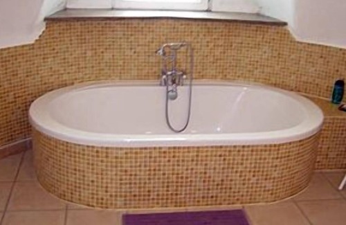 Tienen Casa | Hotel Arconaty