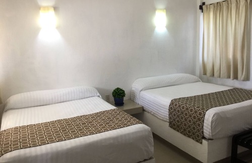 Puerto Arista Hotel | Hotel Arista Bugambilias