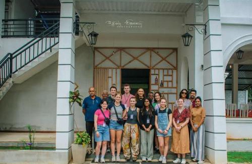 Medirigiriya Hotel | Hotel ART HAVEN