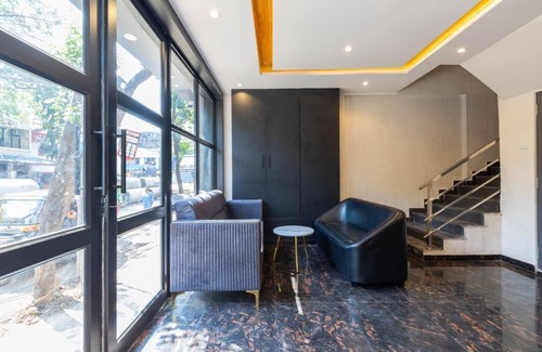 Borivali West Cabina | Hotel Artilla Borivali