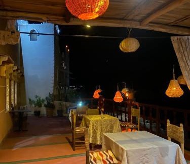 Ait Sedrate Jbel El Soufla Cabina | Hotel Atlas Gorge Dades