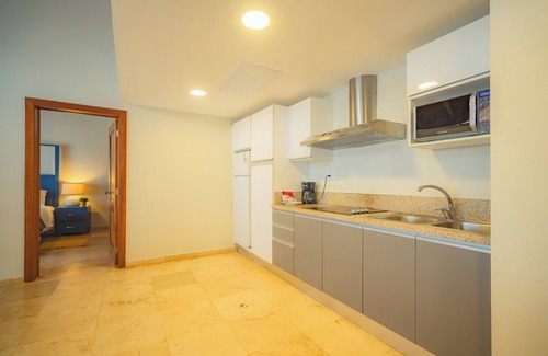 Puerto Bahia Complejo | Hotel Bannister by Mint