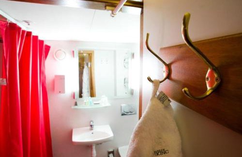 Centrum Alquiler De Eote | Hotel Barken Viking