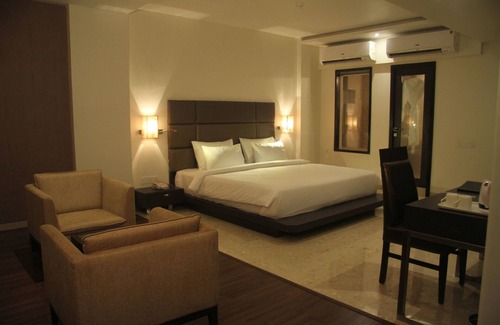 Mumbai Hotel | Hotel Beacon T2