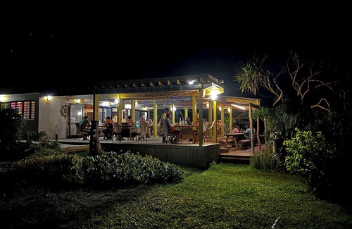 Ouvea Hotel | HOTEL BEAUPRE