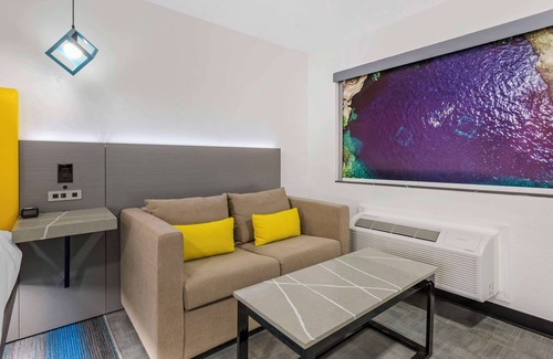 Santa Rosa Hotel | Hotel Blue 66, BW Signature Collection