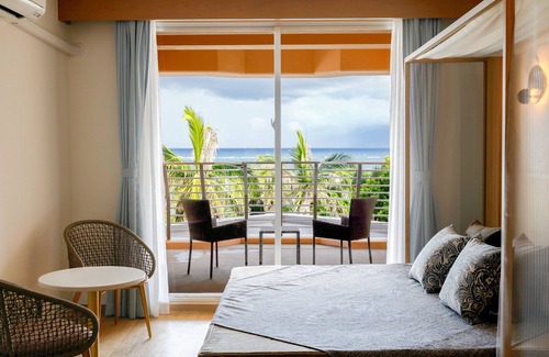 Ueno Hotel | Hotel Breezebay Marina