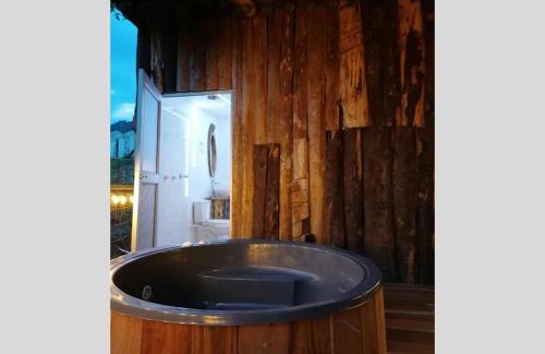 Gallinazo Cabina | Hotel Cabañas y Chalets lujosos Mágica Luna Manizales