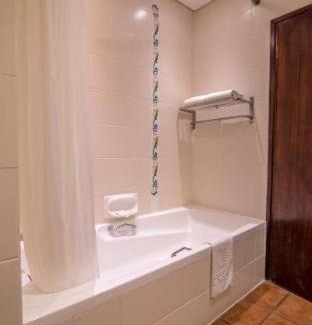 Polana Cimento A Hotel | Hotel Cardoso