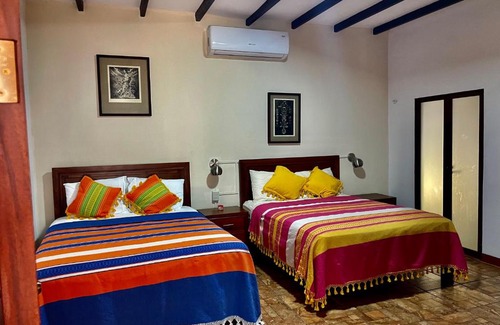 Juchitán de Zaragoza Hotel | Hotel casa teresa café galería