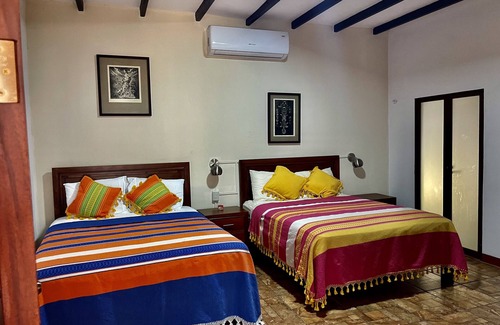 Juchitán de Zaragoza Hotel | HOTEL CASA TERESA GALERIA CAFE