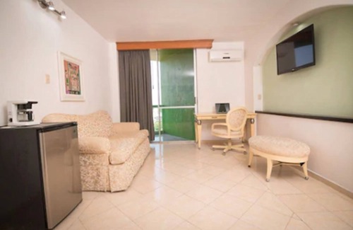 Lázaro Cárdenas Hotel | Hotel Casablanca