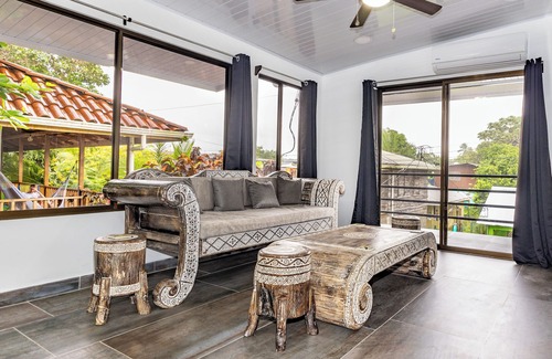 Tortuguero Hotel | Hotel Casablanca Tortuguero