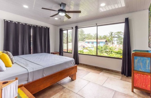 Tortuguero Hotel | Hotel Casablanca Tortuguero