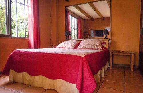 Sabanilla Hotel | Hotel Chalets Los Volcanes