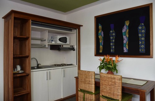 Bujumbura Hotel | Hotel Club Du Lac Tanganyika