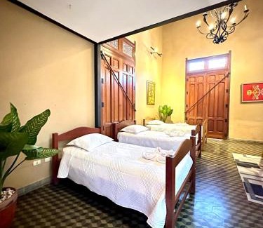 Granada Hotel | Hotel Colonial Victonella