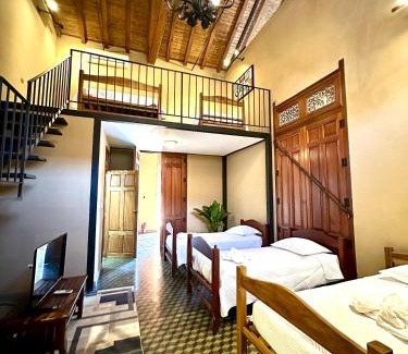 Granada Hotel | Hotel Colonial Victonella