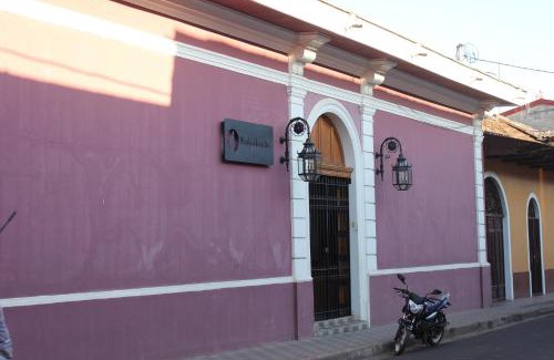 Granada Hotel | Hotel Colonial Victonella